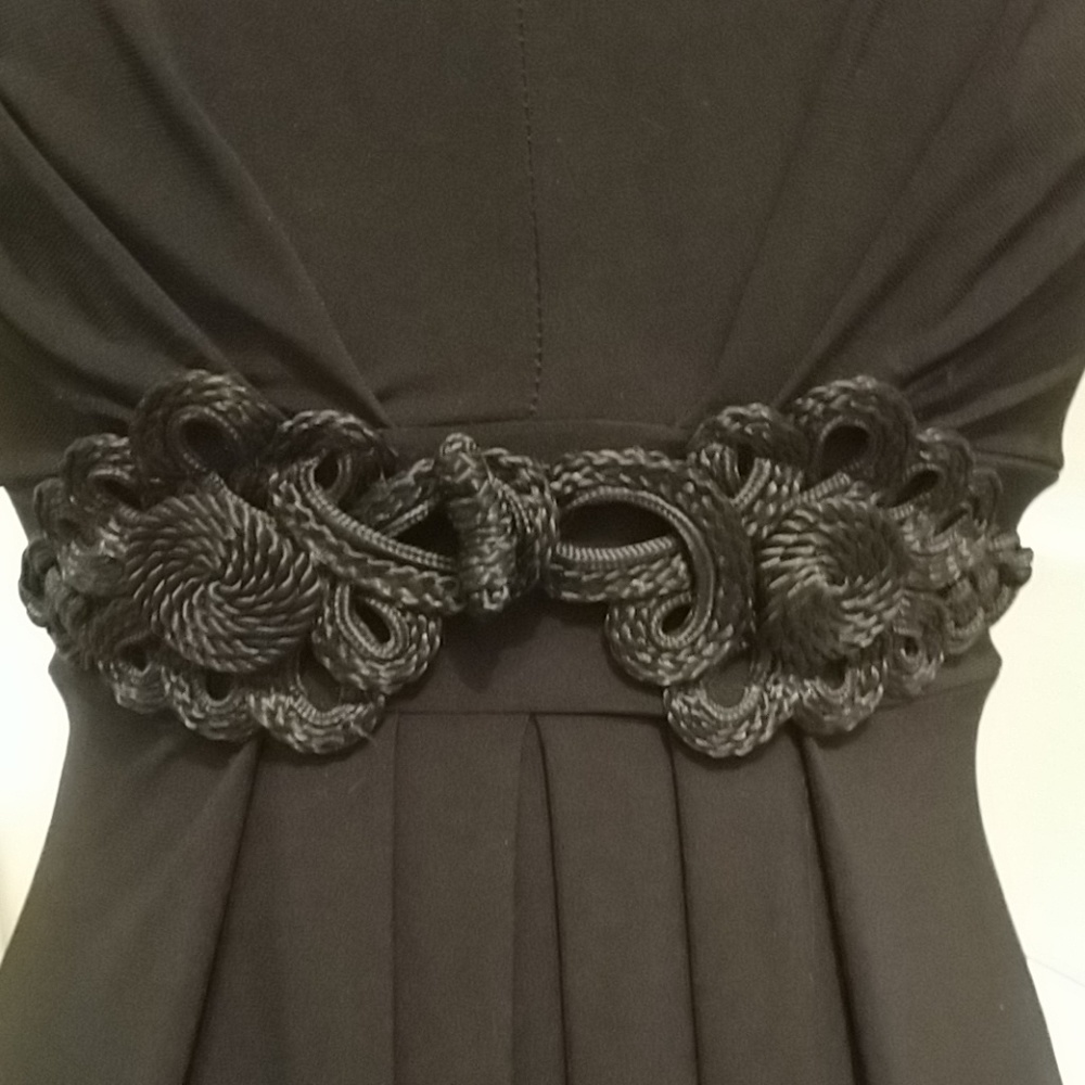 Soprano black dress with frog fastener Sz S - Picture 2 of 8